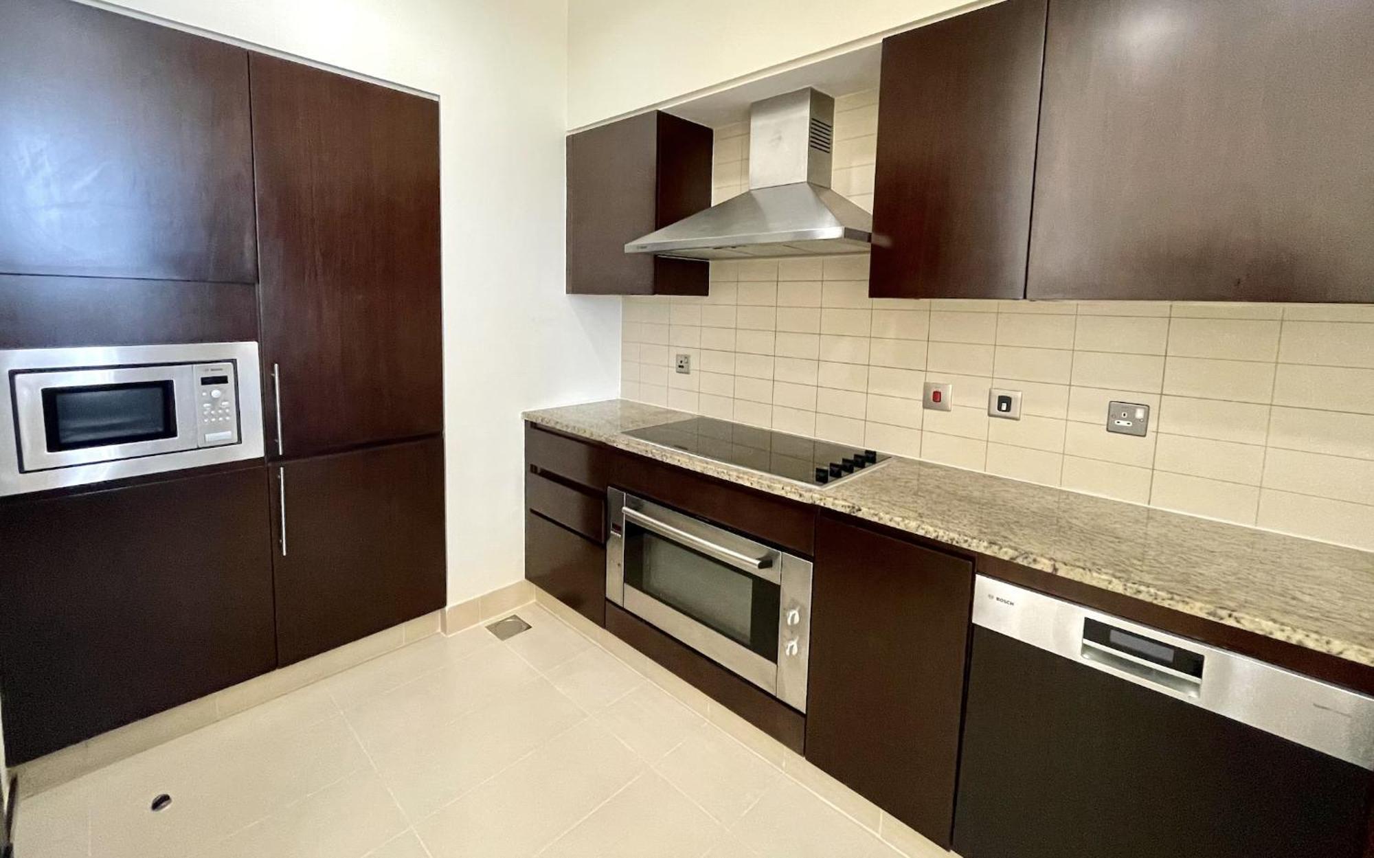 Tiara - Palm Jumeirah Apartment